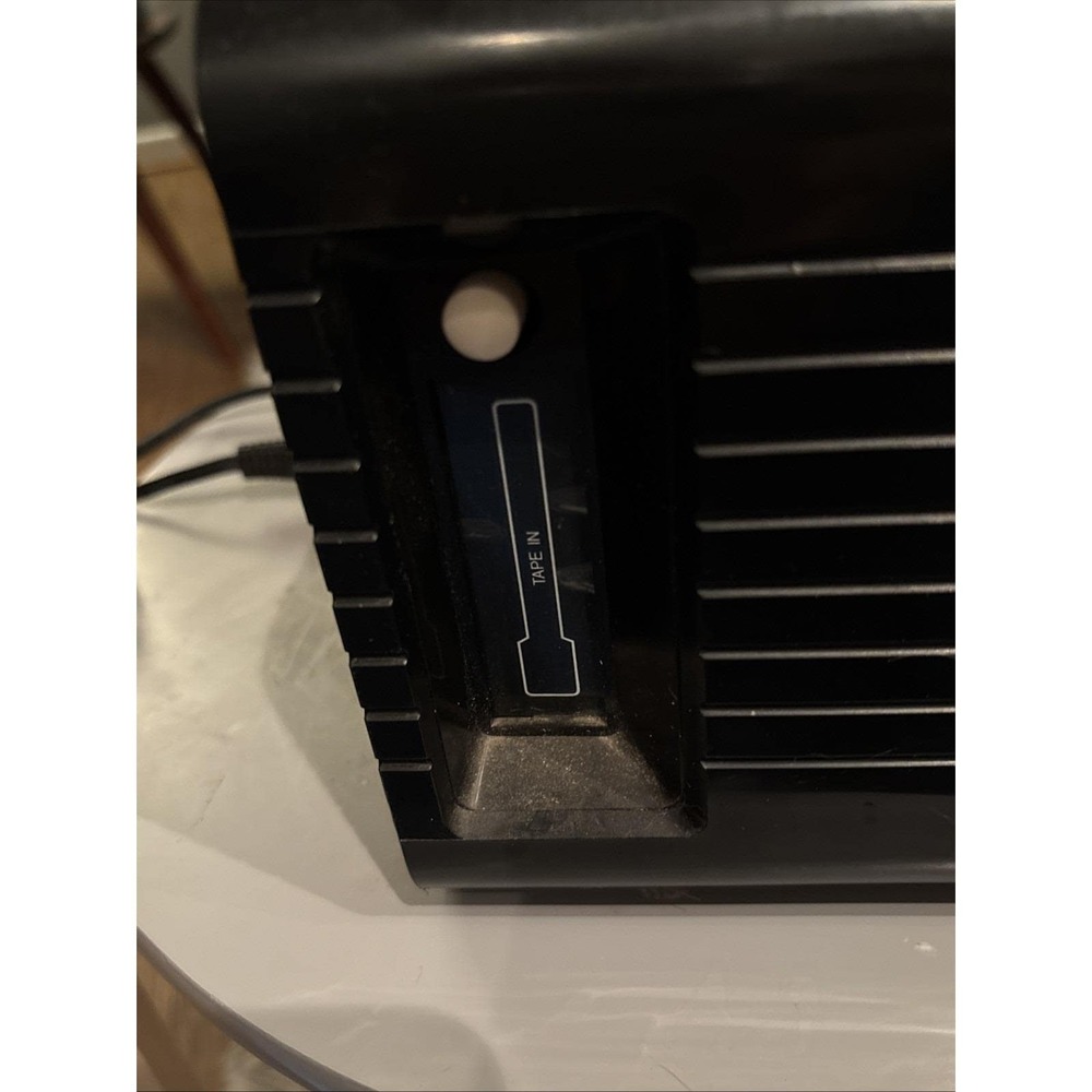 Crosley CR-2 Collectors Edition AM/FM Radio / Cassette Tape Player - Picture 2 of 5